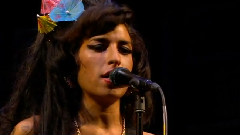 Amy Winehouse - Wake Up Alone