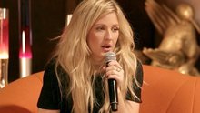 Ellie Goulding Live At Home