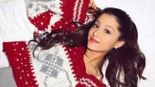 Ariana Grande-Santa Tell Me