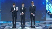 EXO - EXO为萌娃颁发人气奖 - 2014KBS演艺大赏 现场版 14/12/27