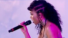 FKA Twigs Live At Glastonbury 2015