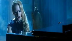 Avril Lavigne - Let Me Go