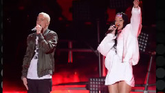 Rihanna & Eminem The Monster Rocks 2014 MTV Movie Awards