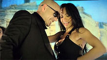 Pitbull - International Love ft. Chris Brown