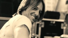 Keith Urban - Put You In A Song