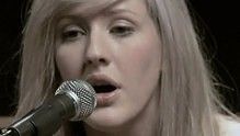 Ellie Goulding - Guns And Horses  现场版