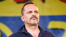 Miguel Bose,王菲 - Miguel Bose - Aire Soy 高清官方版