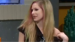 Avril Lavigne - On Access Hollywood