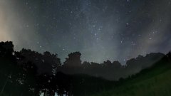 2013年8月英仙座流星雨延时摄影