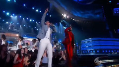 Chris Brown & Pitbull Live Performance