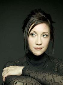 Holly Cole 