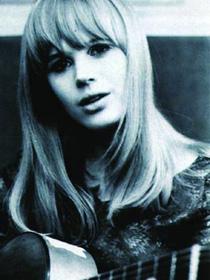 Marianne Faithfull 