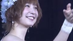 上からマリコ