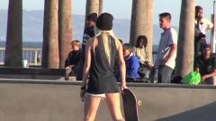 Sexy Skateboard Girl