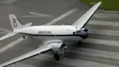 Jetman Flies Alongside Passenger Plane For The First Time!