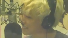 Kiss The Radio