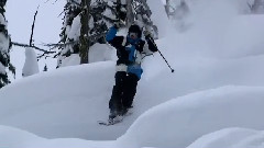 SKI Freeski Crash
