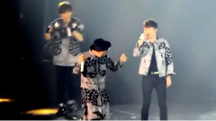 Talk & TOP Dance