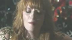 Florence And The Machine - Dog Days Are Over