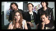  - La Oreja de Van Gogh《La Niña Que Llora En Tus Fiestas》