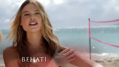 The Victoria's Secret Swim Special - Playing With The Girls