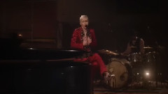 Annie Lennox - Memphis In June