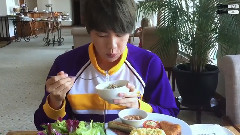 吃饭的金硕珍