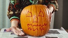  - How To Carve A Pumpkin Halloween节目