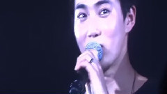 SUHO cried