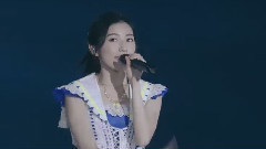 ポニーテールとシュシュ