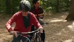电影<军犬麦克斯>片段 Bike Chase