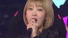 Hot Pink - KBS音乐银行 现场版 15/12/04