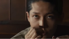 电影<坚不可摧>精彩片段