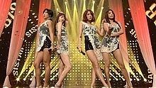 SISTAR - Give It To Me 20130714 人气歌谣 现场版