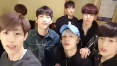 V App GOT7唱歌中