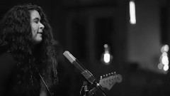 Two Feet Off The Ground(Acoustic)