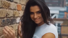 All That She mWants