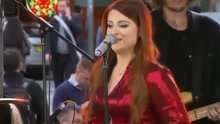 Meghan Trainor Live At Sunrise 2016