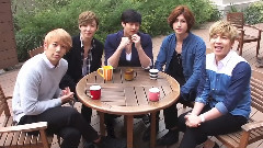 U-KISS for RIVERIVER Vol.01杂志花絮