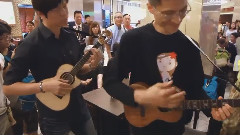 惊喜合唱 (101 Flash Mob Chorus in Taipei 101, Taiwan)
