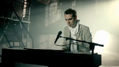 Mor Ve Otesi - Guneşi Beklerken