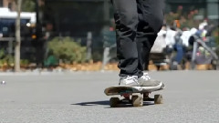 How to Heelflip-Skateboarding Tricks