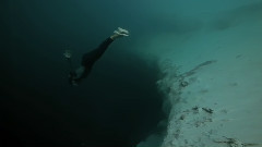 Base Jumping Underwater