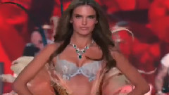 2013 Adriana Lima和Karlie做客 CBS Los Angeles
