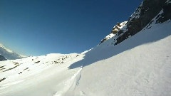 跳下雪崩的悬崖