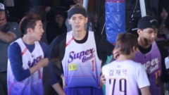 Dream Team Kris Play B-ball Cut