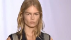 Anna Ewers