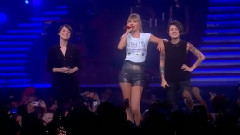 Taylor Swift's Week At Staples Center