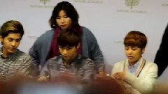 NR Fansign In HK