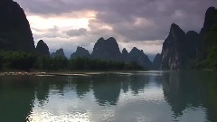 在水一方